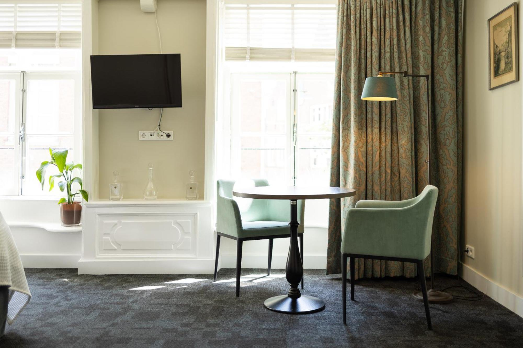 Uylenhof Hotel 's-Hertogenbosch  ภายนอก รูปภาพ