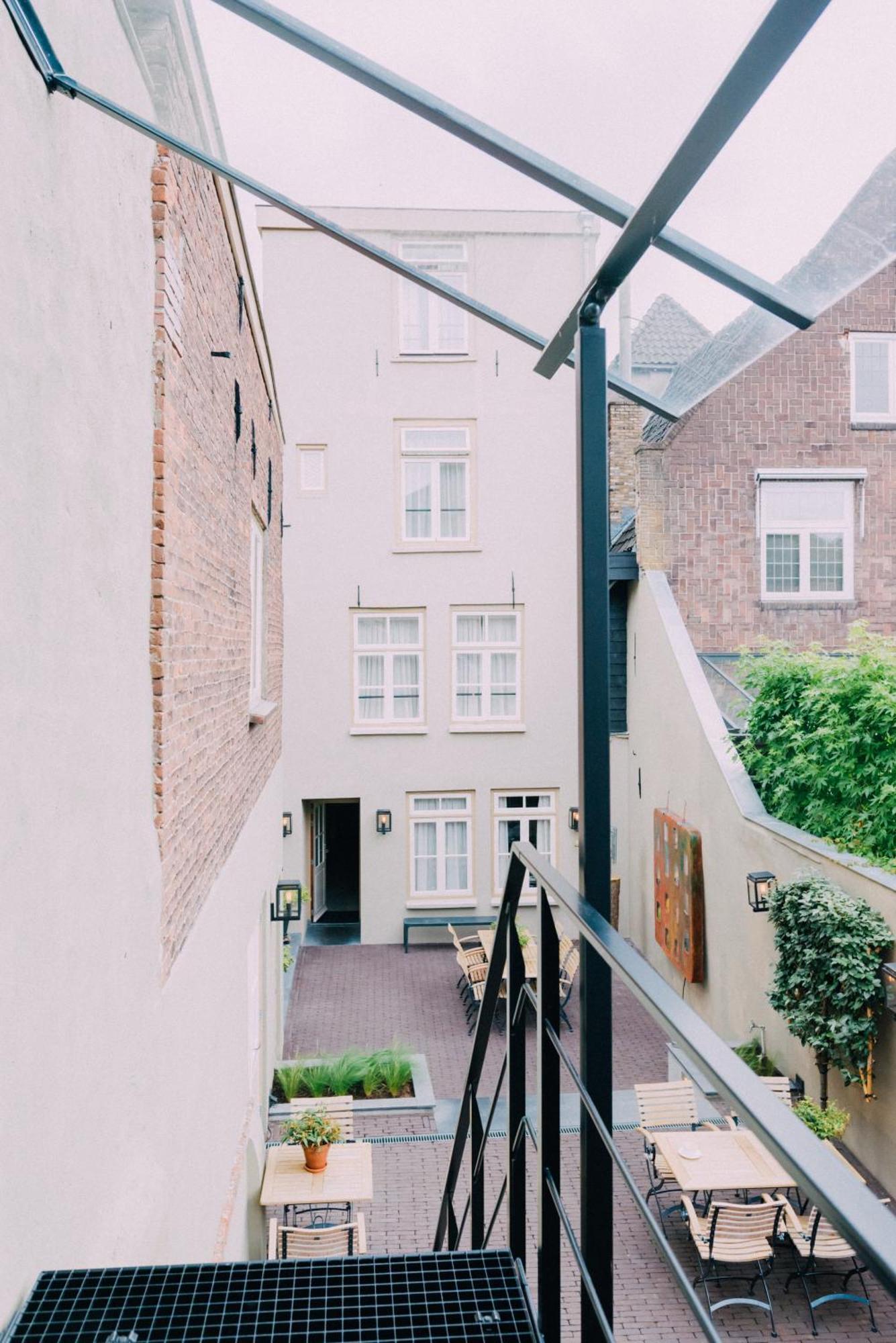Uylenhof Hotel 's-Hertogenbosch  ภายนอก รูปภาพ