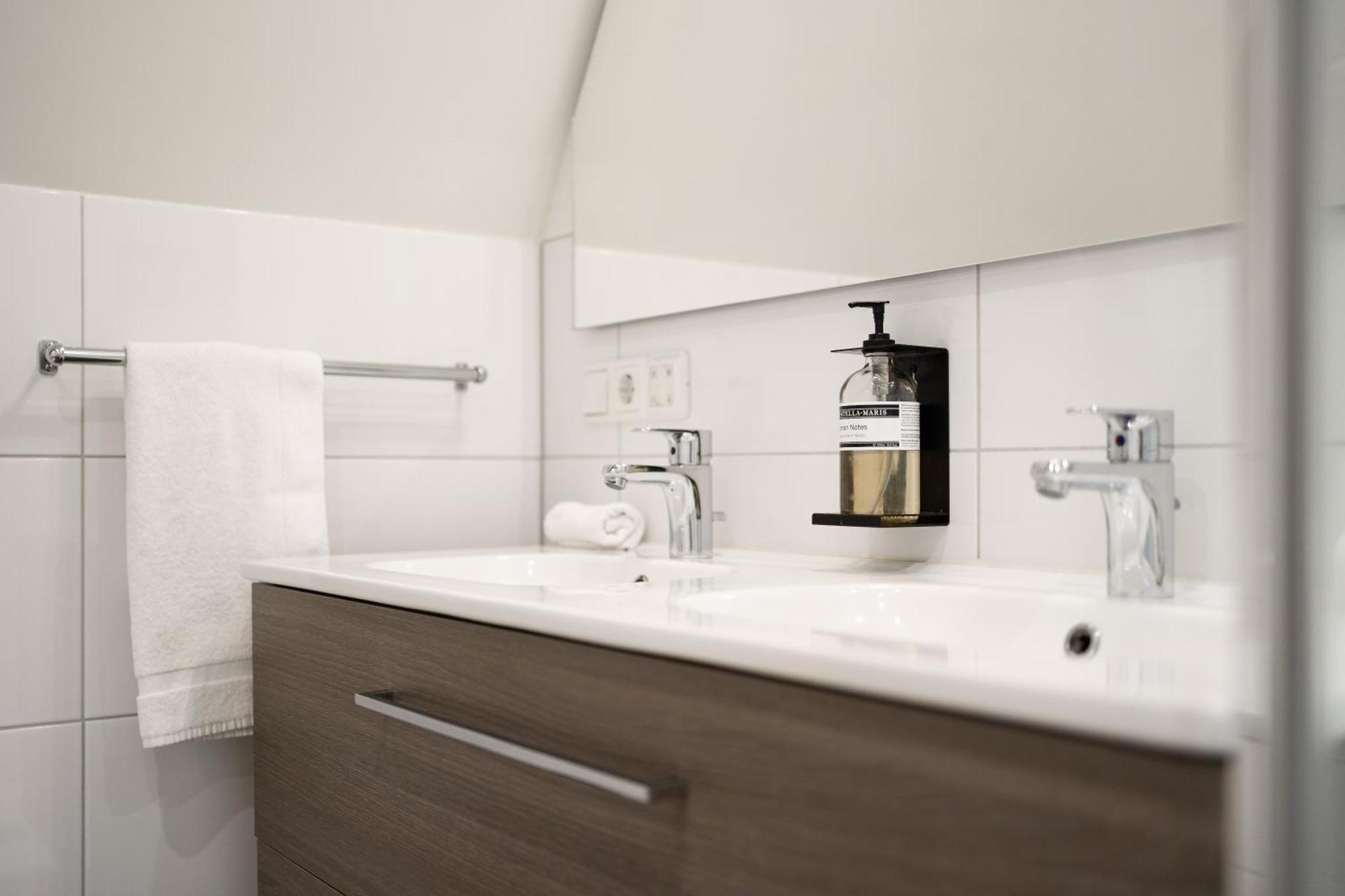Uylenhof Hotel 's-Hertogenbosch  ภายนอก รูปภาพ